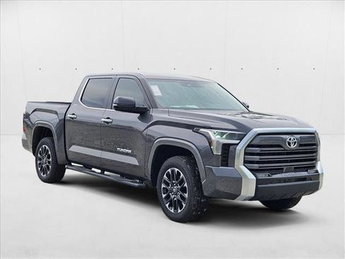 New 2025 Toyota Tundra Limited image 6