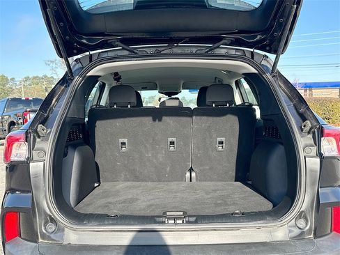 Used 2021 Ford Escape S image 16