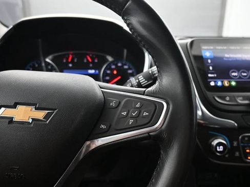 Used 2019 Chevrolet Equinox Premier FWD image 17