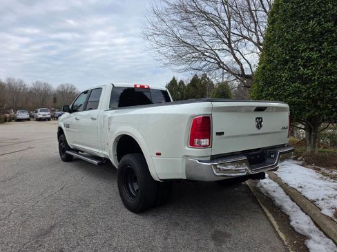 Used 2018 RAM 3500 Laramie image 3