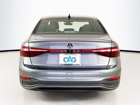 Used 2025 Volkswagen Jetta Sport FWD image 6