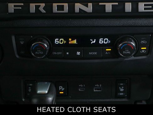 Used 2025 Nissan Frontier SV w/ SV Convenience Package RWD image 20
