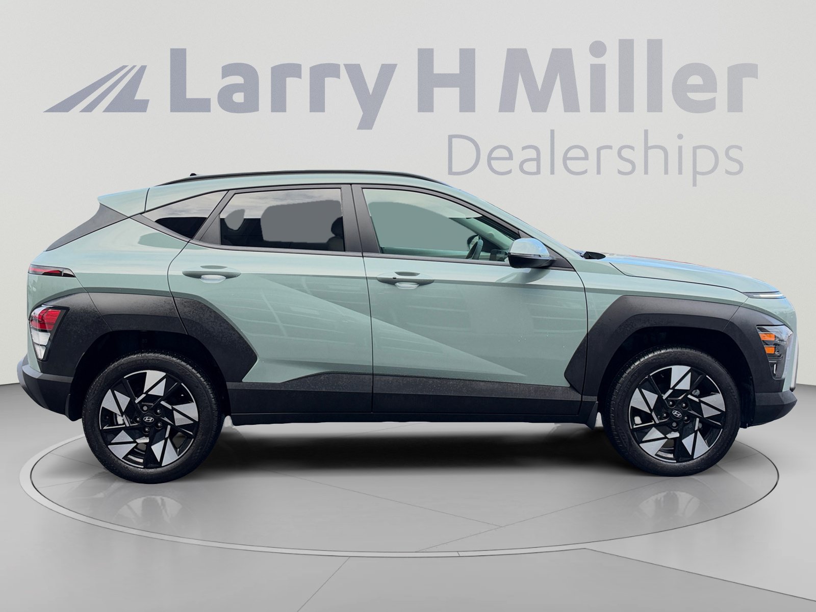 Used 2024 Hyundai Kona SEL AWD/4WD image 6