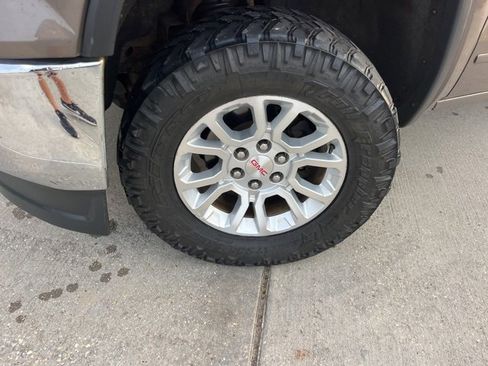 Used 2014 GMC Sierra 1500 SLE w/ SLE Value Package image 27