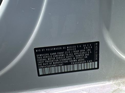 Used 2017 Volkswagen GTI Sport FWD image 21