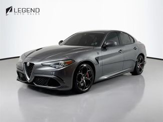 Used 2018 Alfa Romeo Giulia Quadrifoglio w/ Driver Assist Dynamic Package RWD video 1