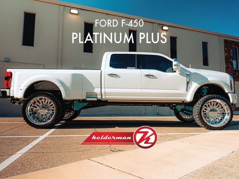 Used 2026 Ford F450 Platinum w/ Platinum Plus Package AWD/4WD image 1