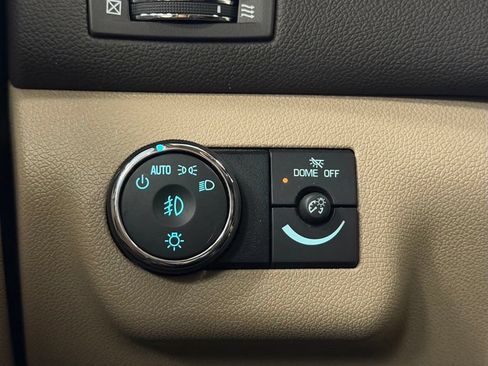 Used 2011 Buick Enclave CXL FWD image 13