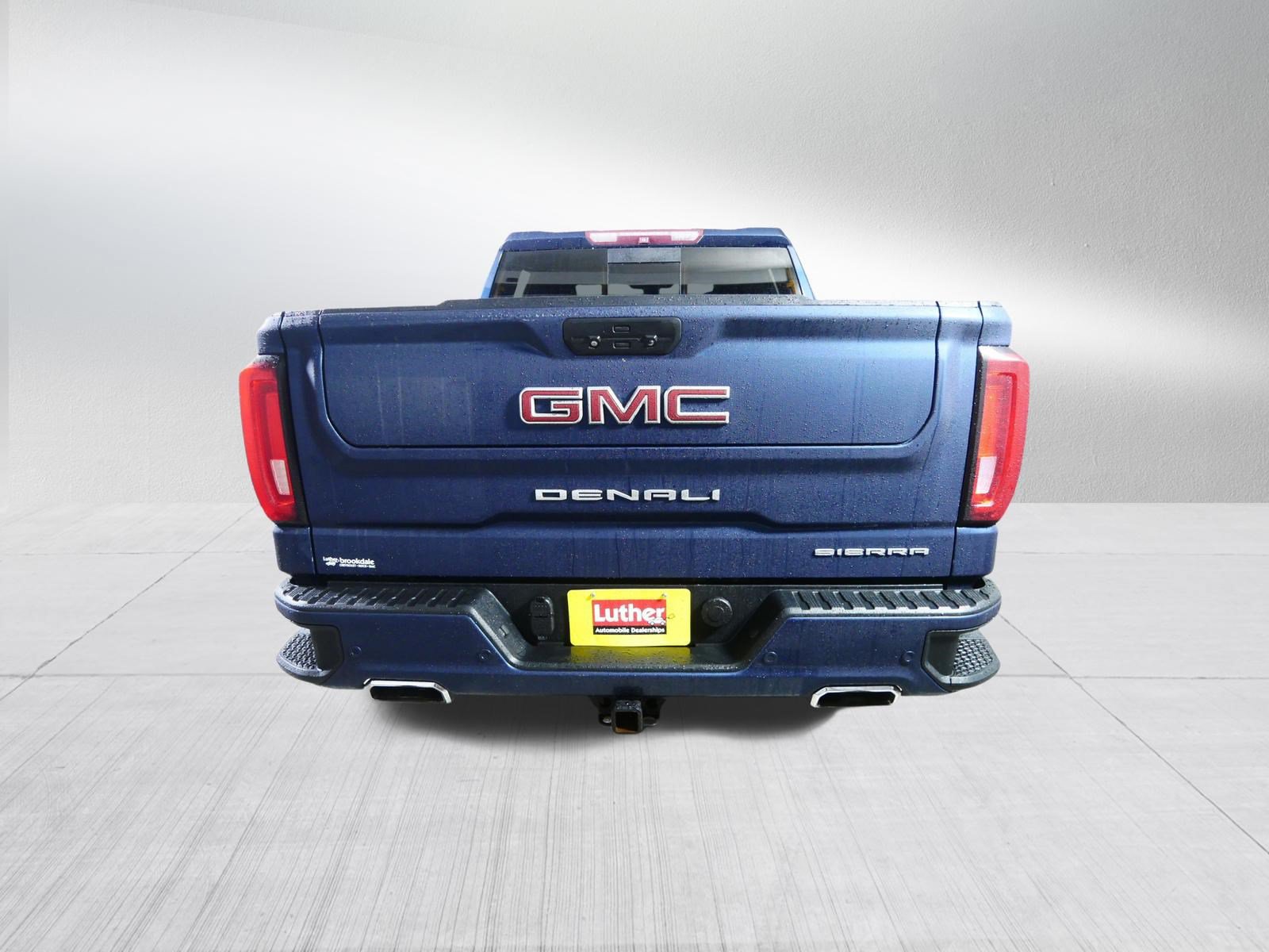 Used 2019 GMC Sierra 1500 Denali w/ Denali Ultimate Package AWD/4WD image 6
