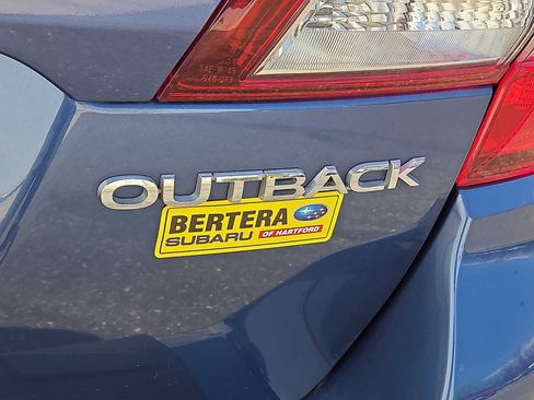 Used 2019 Subaru Outback 2.5i Limited image 31