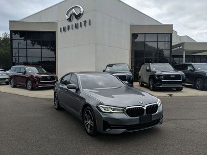 Used 2021 BMW 530i xDrive w/ Premium Package