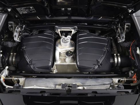 Used 2023 Lamborghini Huracan EVO image 89