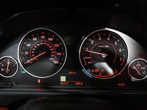 Used 2020 BMW 430i Convertible w/ M Sport Package RWD image 18