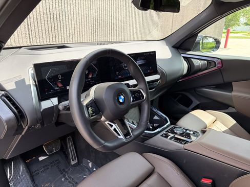 Used 2025 BMW X3 xDrive30i w/ Premium Package AWD/4WD image 10
