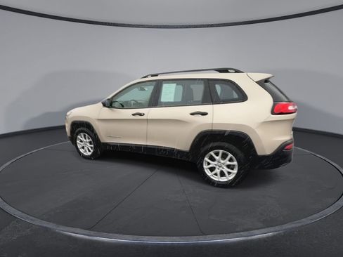 Used 2015 Jeep Cherokee Sport w/ Cold Weather Group image 6