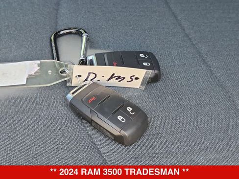 Used 2024 RAM 3500 Tradesman w/ Towing Technology Group AWD/4WD image 34