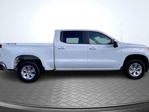 Used 2026 Chevrolet Silverado 1500 LT AWD/4WD image 4