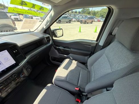 Used 2025 Ford F150 XL w/ Equipment Group 103A High AWD/4WD image 16