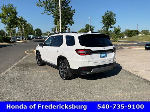 Certified 2023 Honda Pilot Elite image 4