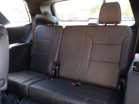 Used 2023 Chevrolet Traverse RS w/ LPO, Floor Liner Package AWD/4WD image 24