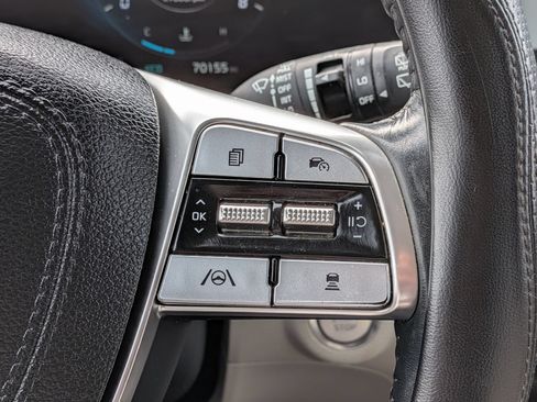 Used 2023 Kia Telluride SX FWD image 19