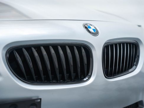 Used 2005 BMW Z4 2.5i RWD image 11