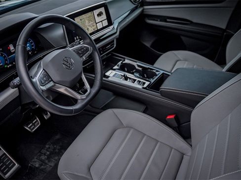 New 2024 Volkswagen Atlas Cross Sport SEL R-Line image 11