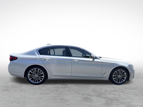 Used 2023 BMW 540i xDrive w/ Premium Package AWD/4WD image 10