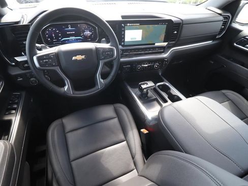 Used 2026 Chevrolet Silverado 1500 LTZ w/ LTZ Premium Package AWD/4WD image 9