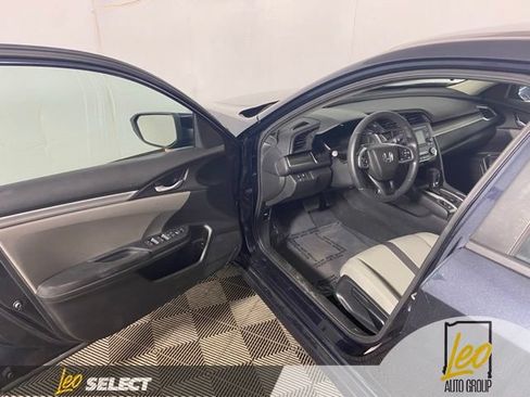 Used 2019 Honda Civic LX image 10