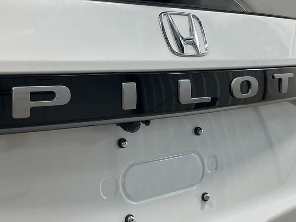 New 2026 Honda Pilot Elite image 7