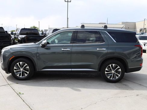 Used 2022 Hyundai Palisade SEL w/ Cargo Package AWD/4WD image 3
