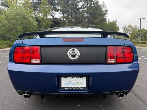 Used 2007 Ford Mustang GT Premium RWD image 4