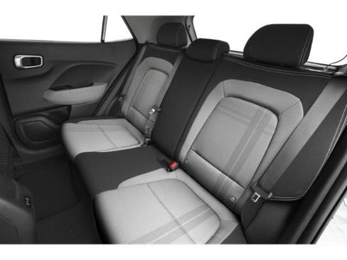 Used 2025 Hyundai Venue SEL FWD image 15