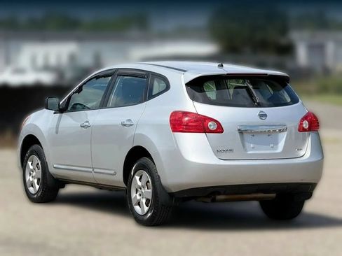 Used 2013 Nissan Rogue S AWD/4WD image 10