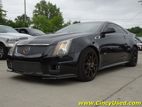 Used 2013 Cadillac CTS V RWD image 2