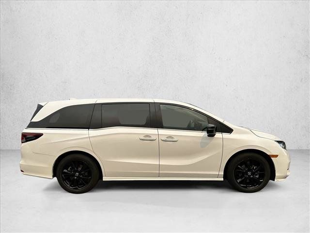Used 2024 Honda Odyssey Sport image 5