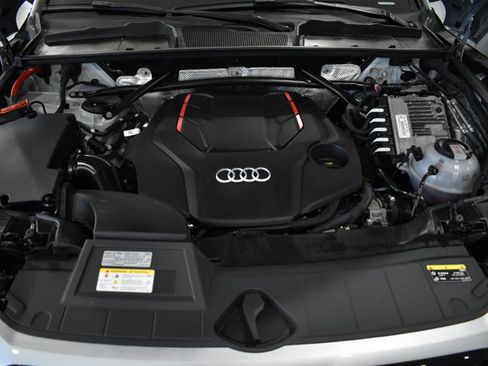 Used 2023 Audi SQ5 Premium Plus w/ Premium Plus Package AWD/4WD image 49