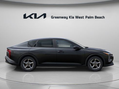 New 2026 Kia K4 FWD image 8