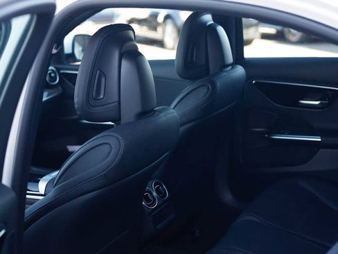 Used 2026 Mercedes-Benz C 300 4MATIC Sedan image 17