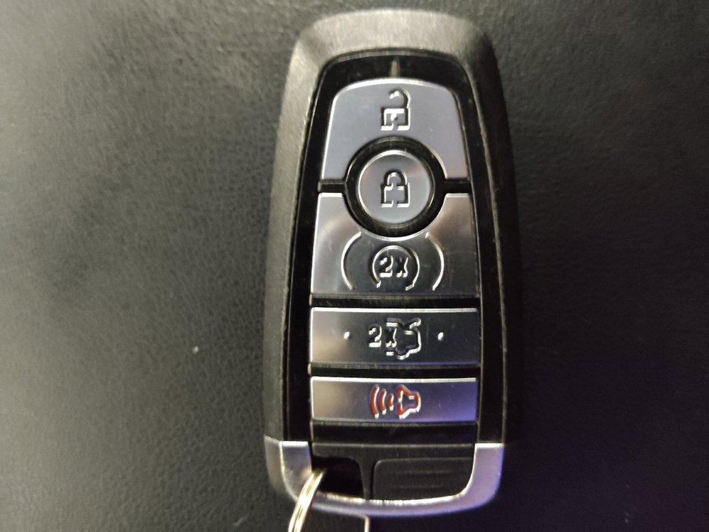 Used 2019 Ford Edge Titanium AWD/4WD image 32