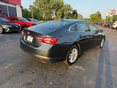 Used 2019 Chevrolet Malibu LT w/ Leather Package FWD image 7