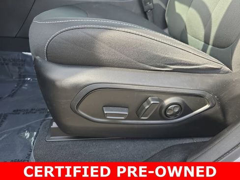 Used 2023 Jeep Grand Cherokee Laredo image 29