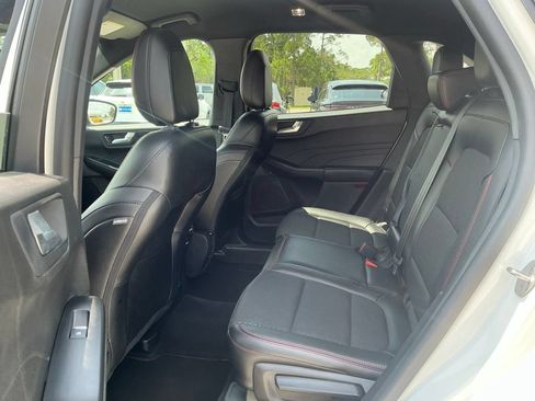 Certified 2023 Ford Escape ST-Line w/ Tech Pack #1 FWD image 31