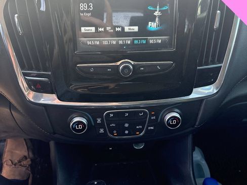 Used 2018 Chevrolet Traverse LS FWD image 13