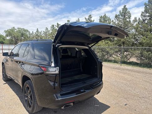 Used 2021 Chevrolet Traverse Premier w/ Redline Edition FWD image 33