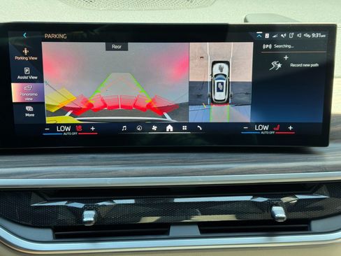 Used 2024 BMW X5 sDrive40i w/ Premium Package RWD image 31