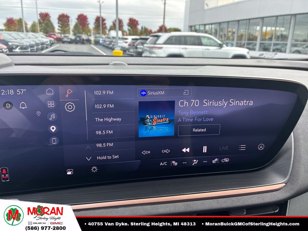 Certified 2024 Buick Envision Sport Touring AWD/4WD image 11