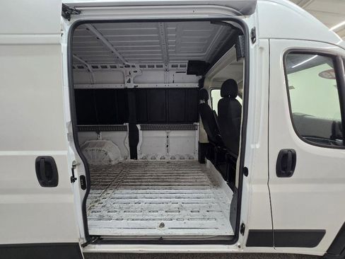 Used 2019 RAM ProMaster 1500 image 17