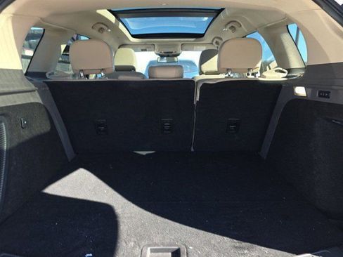 Used 2022 Lincoln Corsair AWD w/ Premium Package image 4